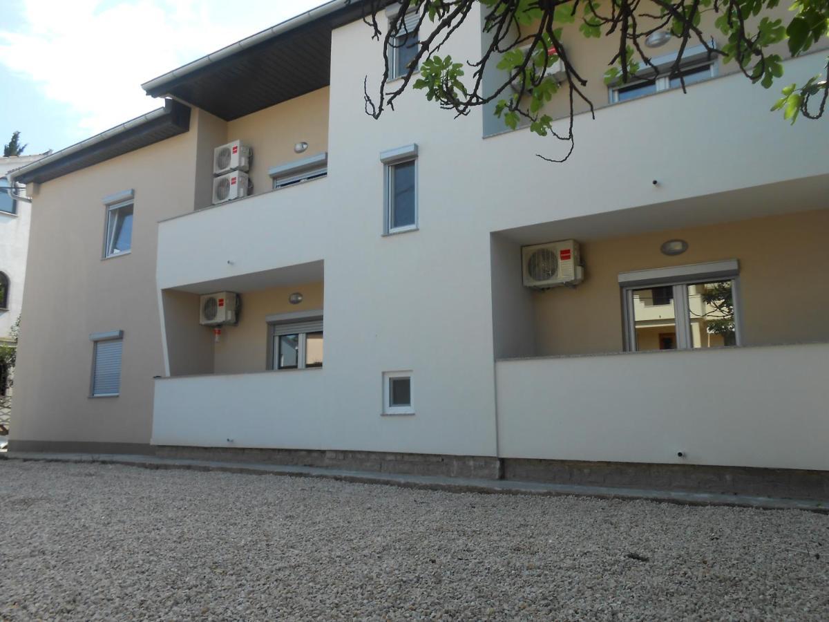 Dva Dukata Bed & Breakfast Biograd Na Moru Ngoại thất bức ảnh