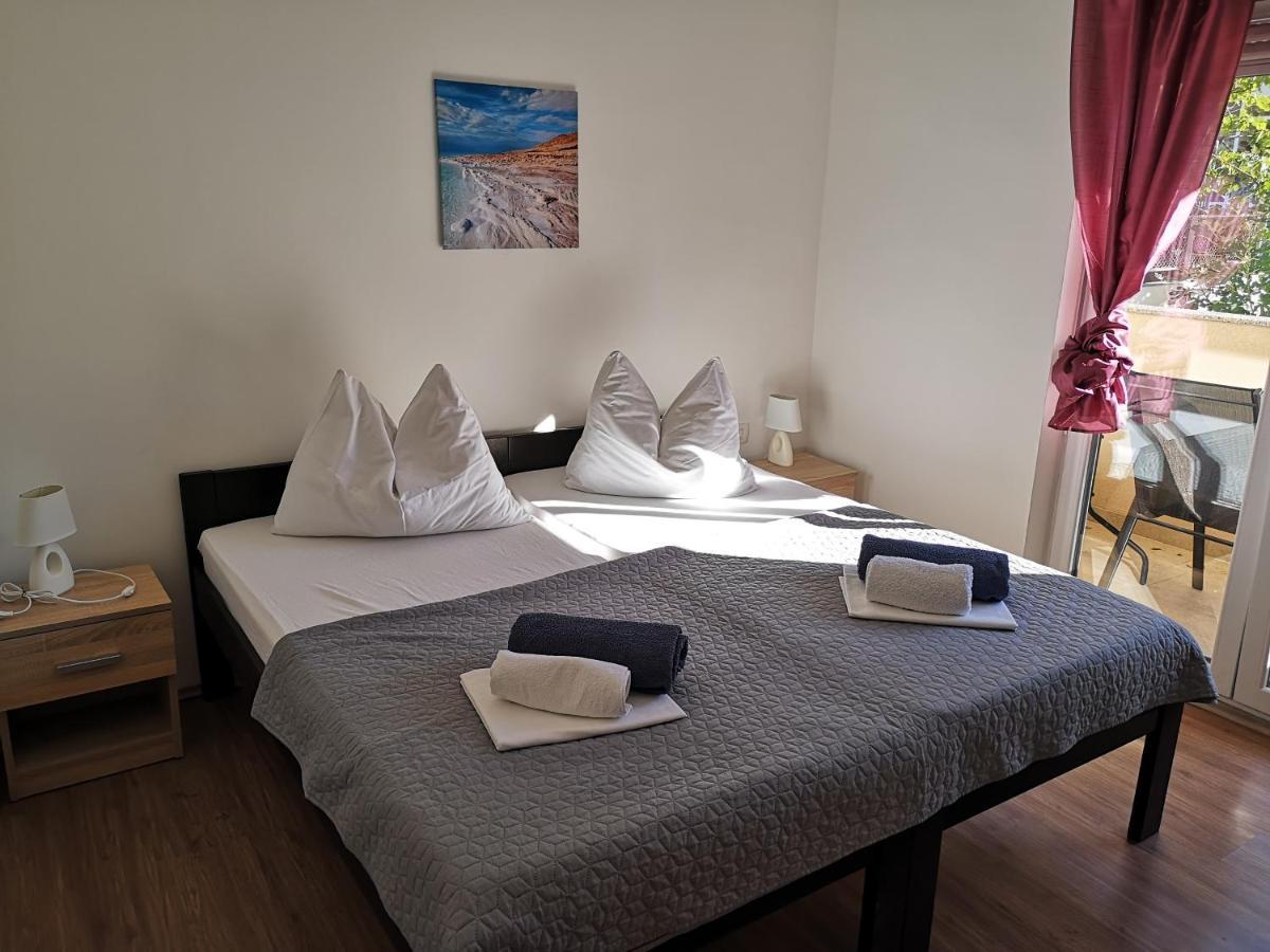 Dva Dukata Bed & Breakfast Biograd Na Moru Ngoại thất bức ảnh